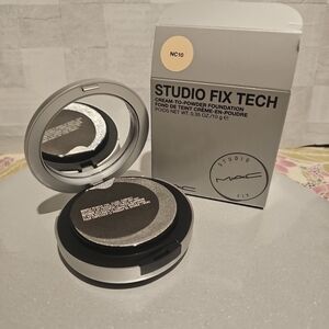 NC10 MAC Studio Fix Tech Cream-To-Powder Foundation